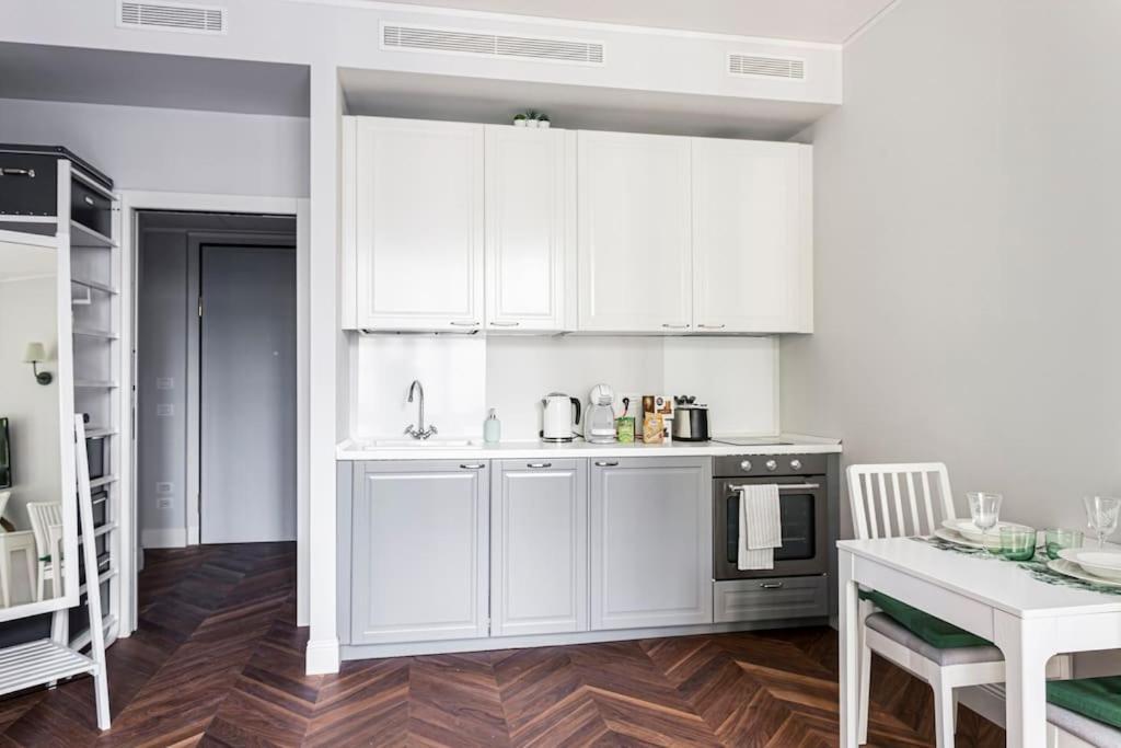Unique Studio In The Heart Of 밀라노 외부 사진